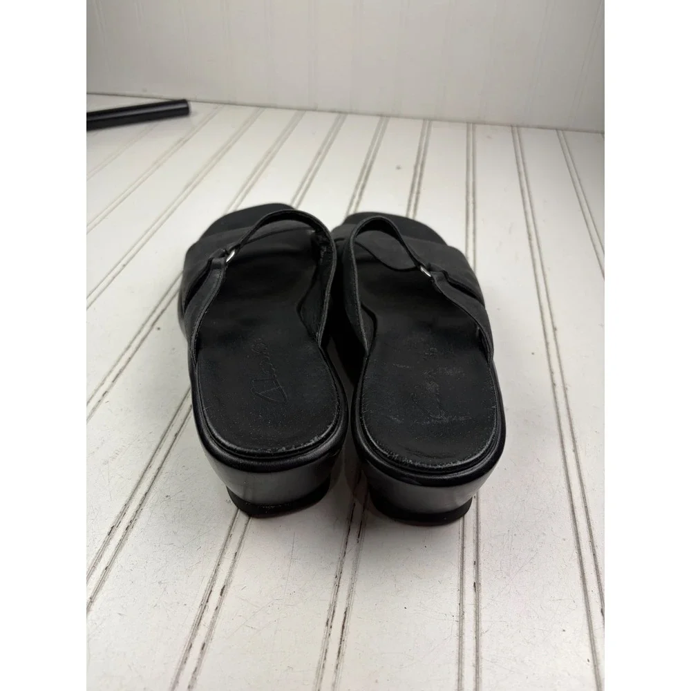 Clarks elevate your